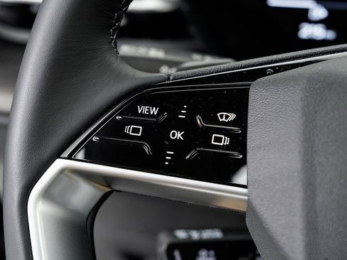 New 2025 Audi Q5 2.0T Premium Plus image 11