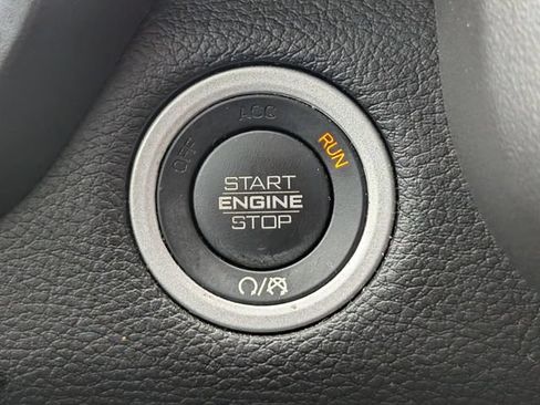 Used 2022 RAM 1500 Big Horn w/ Night Edition RWD image 27