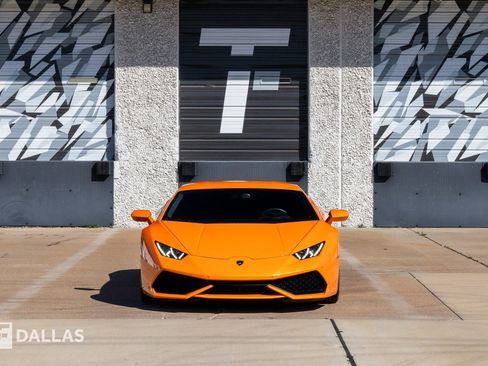 Used 2015 Lamborghini Huracan LP 610-4 image 3