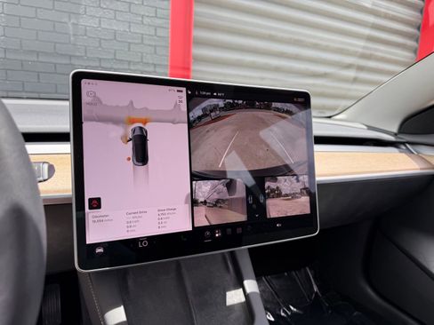 Used 2023 Tesla Model 3 Standard Range RWD image 27