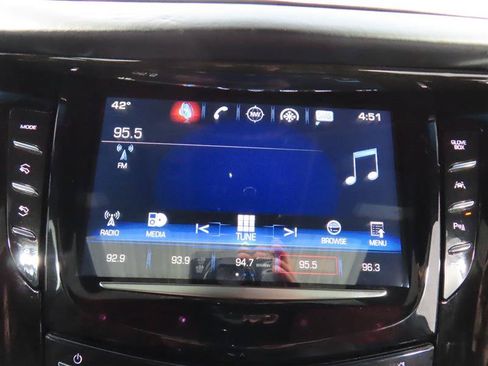 Used 2018 Cadillac Escalade ESV Platinum AWD/4WD image 29