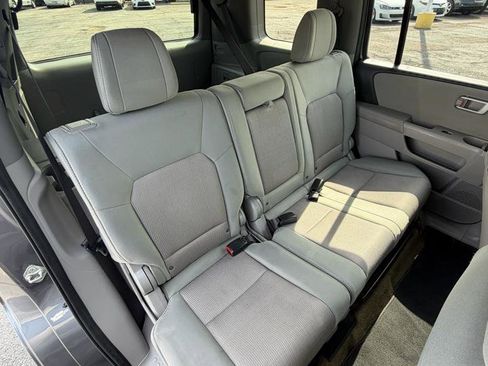 Used 2014 Honda Pilot EX image 19