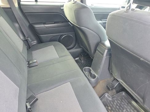 Used 2013 Jeep Compass Latitude w/ Sun/Sound Group image 15