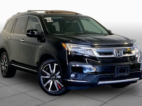 Used 2019 Honda Pilot Touring image 3