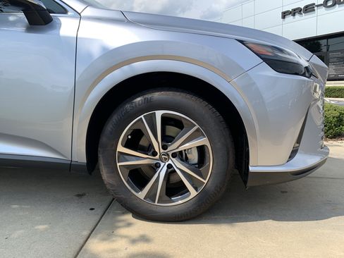 Used 2025 Lexus RX 350 Premium w/ Accessory Package (Z1) FWD image 13