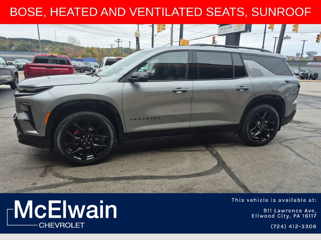Used 2024 Chevrolet Traverse RS FWD image 12