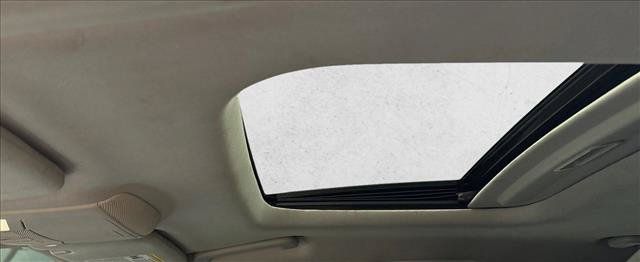 Used 2020 Ford Fusion SE FWD image 11