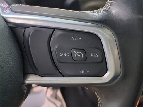 Certified 2022 Jeep Wrangler Unlimited Sahara image 28