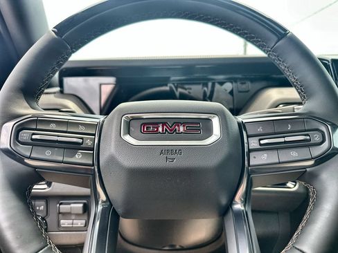 New 2026 GMC Yukon XL AT4 w/ AT4 Premium Plus Package AWD/4WD image 33