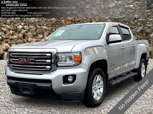 Used 2015 GMC Canyon SLE AWD/4WD image 1