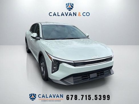 Certified 2025 Kia K4 LXS image 1