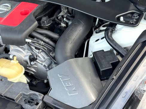 Used 2017 Nissan 370Z NISMO image 16