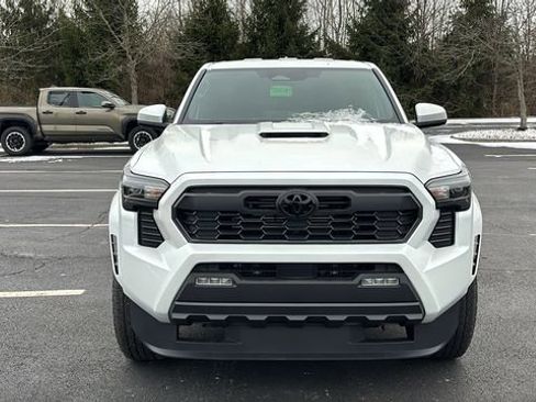 New 2026 Toyota Tacoma TRD Sport image 8