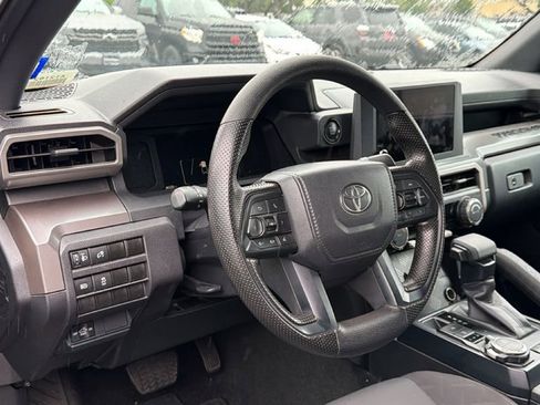 Certified 2024 Toyota Tacoma SR5 AWD/4WD image 15