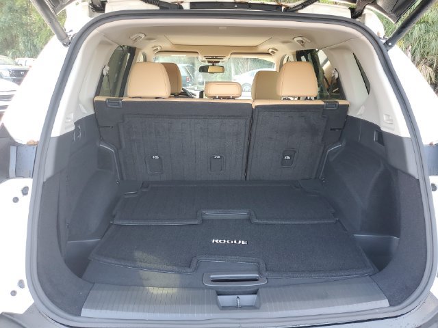 Used 2023 Nissan Rogue Platinum w/ Platinum Premium Package FWD image 6