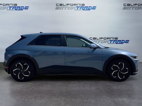 Used 2024 Hyundai Ioniq 5 SEL image 4