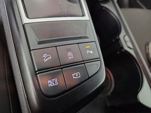 Certified 2026 Kia Sportage LX FWD image 25