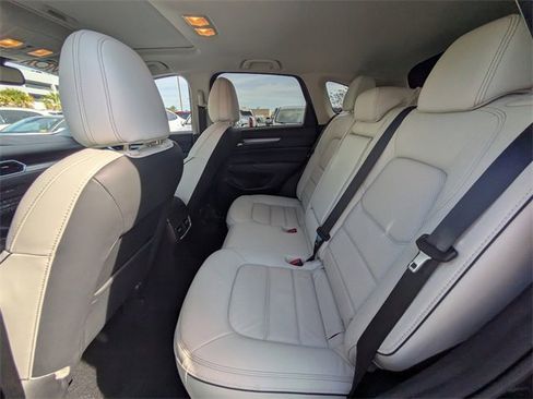 Used 2024 MAZDA CX-5 AWD 2.5 S w/ Preferred Package image 11