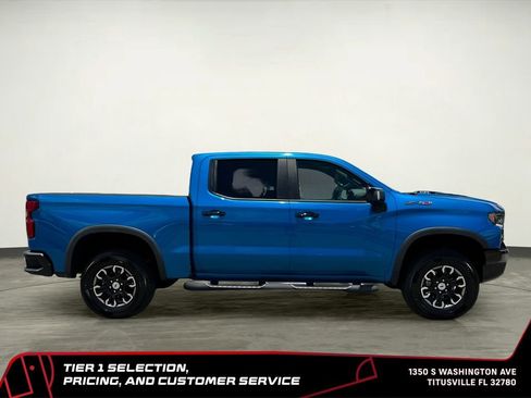 Used 2022 Chevrolet Silverado 1500 ZR2 w/ Technology Package AWD/4WD image 15