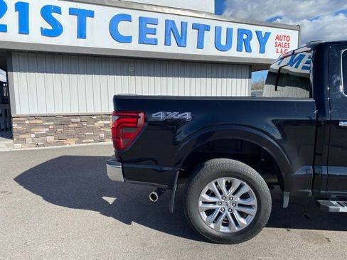 Used 2024 Ford F150 Lariat image 12