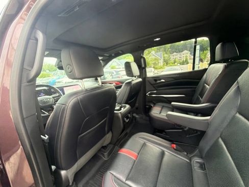 Used 2025 Chevrolet Traverse RS w/ LPO, Floor Liner Package AWD/4WD image 45