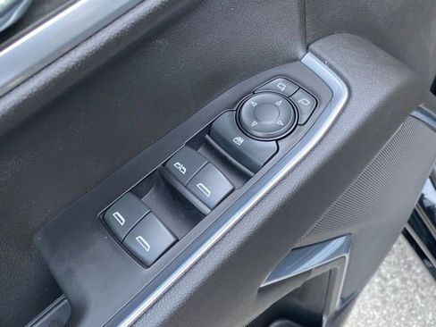 Used 2023 Chevrolet Silverado 1500 LT image 10