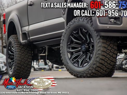 New 2026 Ford F250 Lariat w/ Black Appearance Package image 25