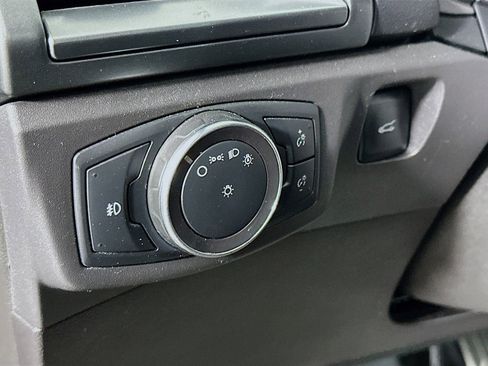 Used 2016 Ford Fusion Titanium image 11