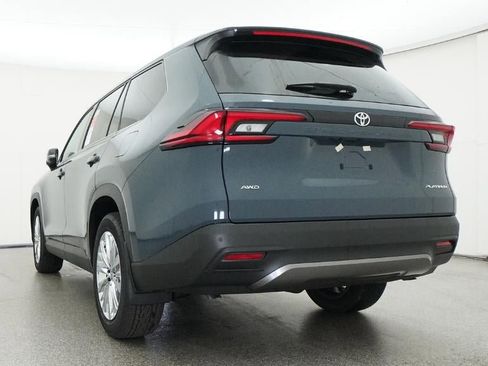 New 2026 Toyota Grand Highlander Platinum AWD/4WD image 22
