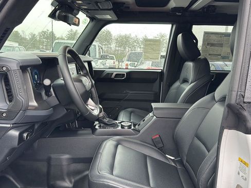 New 2025 Ford Bronco Badlands w/ Sasquatch Package image 11