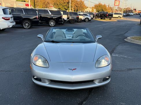 Used 2007 Chevrolet Corvette Convertible w/ Preferred Equipment Group image 7