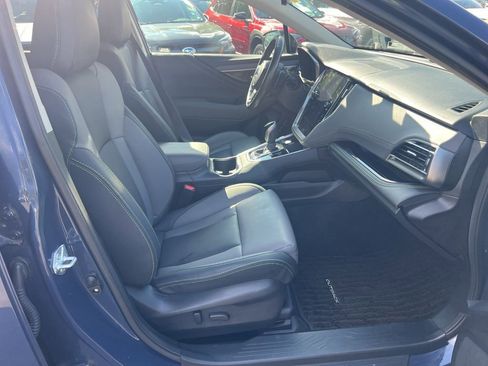Certified 2024 Subaru Outback Onyx Edition XT image 40