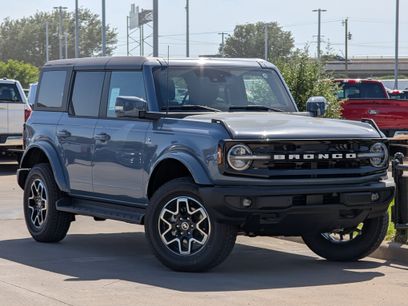 New 2025 Ford Bronco Outer Banks
