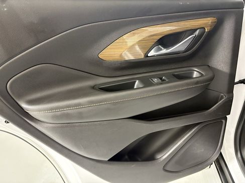 Used 2018 GMC Terrain SLE image 37