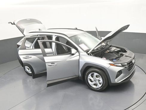Used 2024 Hyundai Tucson SEL FWD image 70