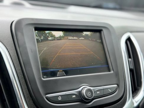 Used 2019 Chevrolet Equinox LT w/ Driver Convenience Package FWD image 15