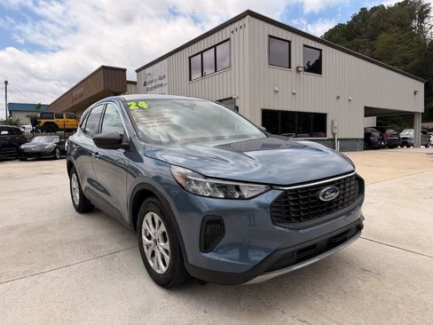 Used 2024 Ford Escape Active FWD image 1
