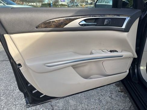 Used 2016 Lincoln MKZ AWD w/ Equipment Group 300A Reserve image 18