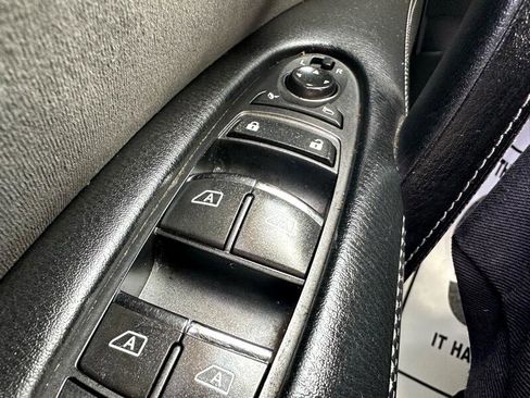 Used 2020 Nissan Armada SV w/ Driver Package image 12