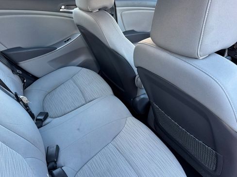 Used 2016 Hyundai Accent SE image 27