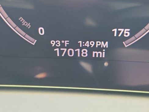 Certified 2024 Porsche Cayenne AWD/4WD image 25