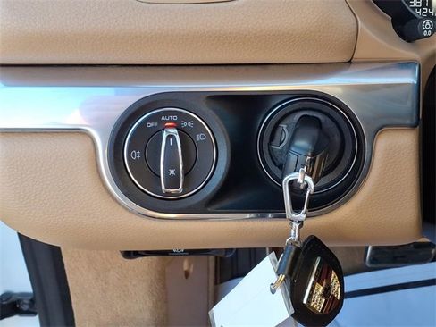 Used 2015 Porsche Boxster image 18