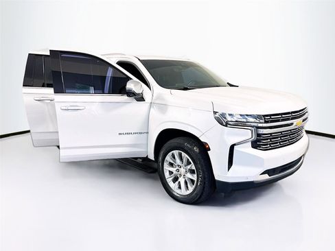 Used 2024 Chevrolet Suburban Premier w/ Advanced Technology Package AWD/4WD image 43