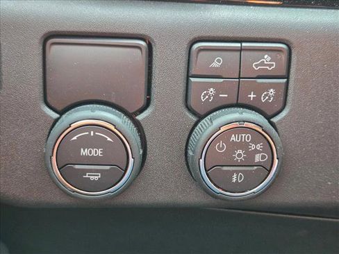 Used 2024 Chevrolet Silverado 1500 High Country w/ High Country Premium Package image 18