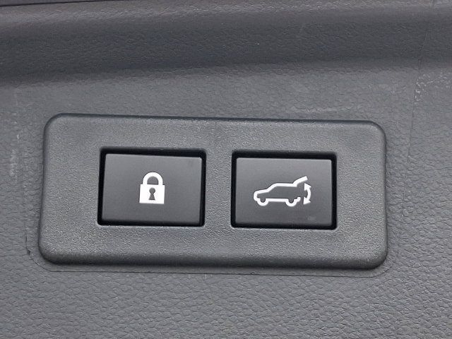 Used 2023 Subaru Outback Touring XT AWD/4WD image 31