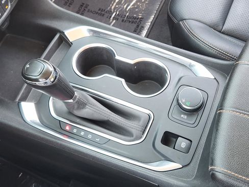 Used 2019 Chevrolet Traverse LT image 20