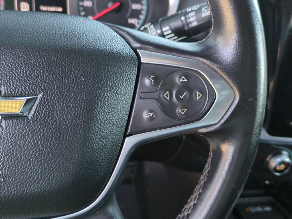 Used 2023 Chevrolet Traverse LT FWD image 13