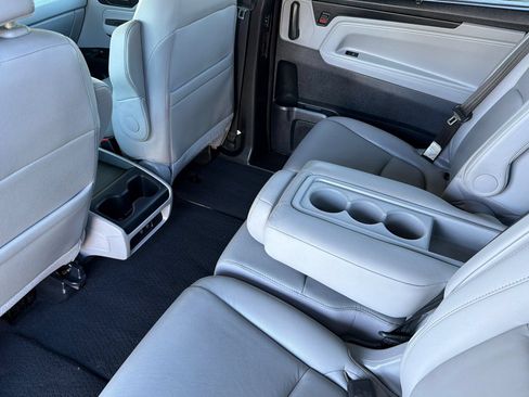 Used 2020 Honda Odyssey EX-L image 12