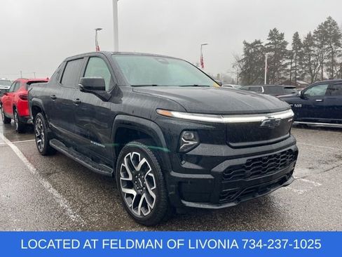 Certified 2024 Chevrolet Silverado EV RST image 4