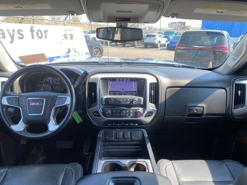 Used 2017 GMC Sierra 1500 SLE w/ Suspension Package, Off-Road AWD/4WD image 19